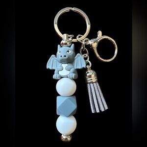 Gray and White Dragon Key Holder